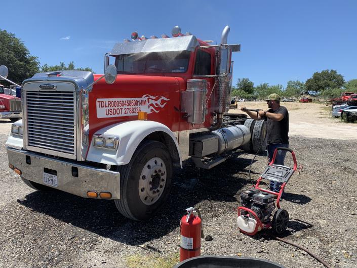 truck wash